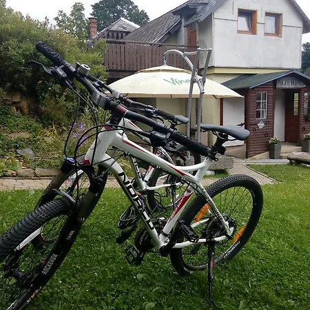 Na Kovarne Casa de hóspedes Branná